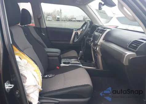 2020 Toyota 4Runner Sr5 z USA, uszkodzony, nr VIN JTEZU5JRXL5223798